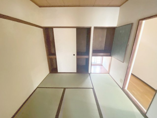 ファミールMの和室