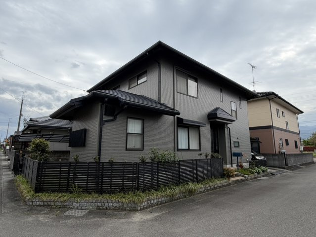 西条市三芳1140-6　中古住宅
