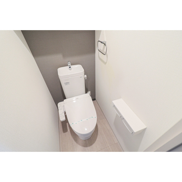 リヴェント難波サウスのトイレ|落ち着いたトイレです