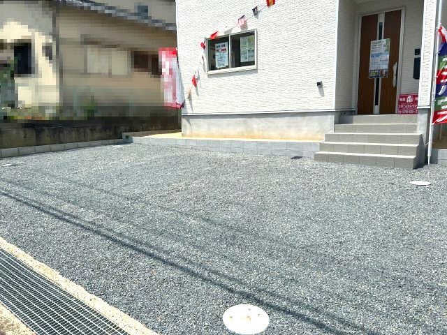 三木市志染町東自由が丘　第7の駐車場
