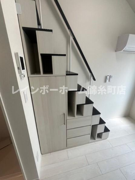 SUNNY HILLS 新小岩の収納