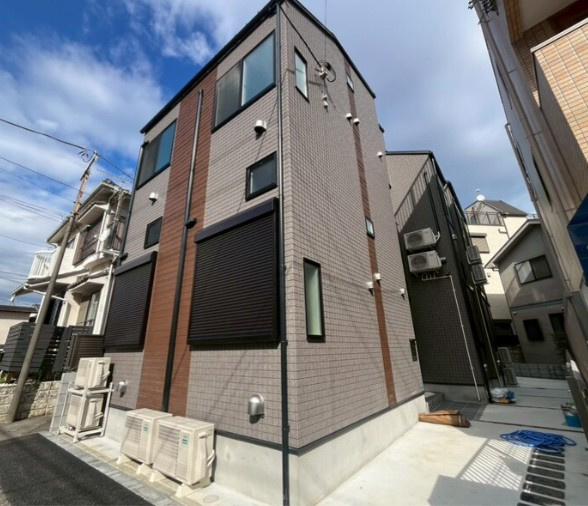 SUNNY HILLS 新小岩の外観