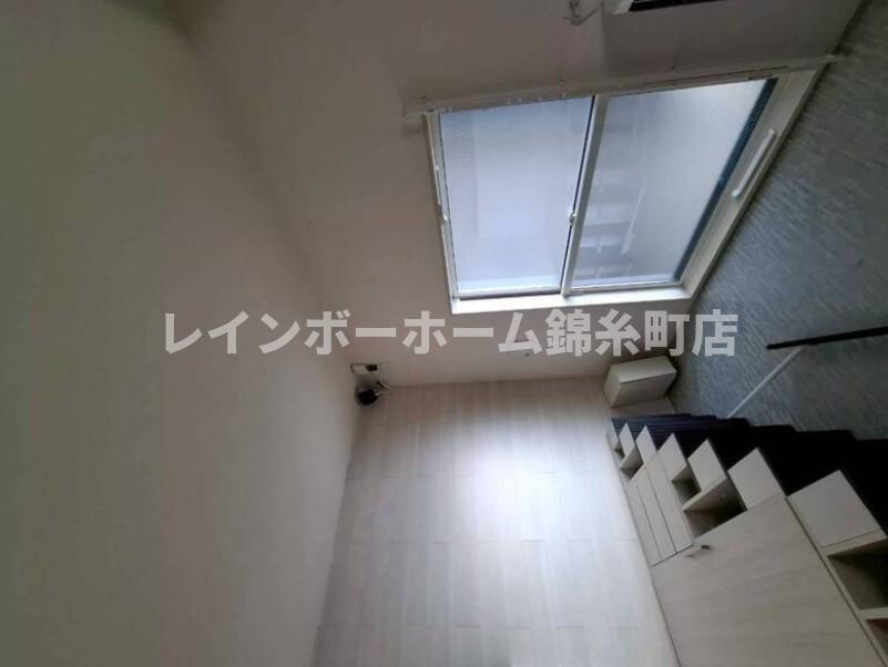 SUNNY HILLS 新小岩の居間・リビング