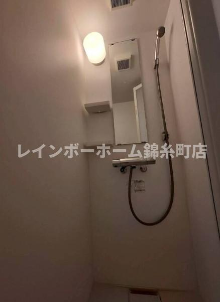 SUNNY HILLS 新小岩のシャワールーム