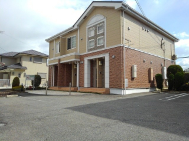 ウルーアンジュIの駐車場