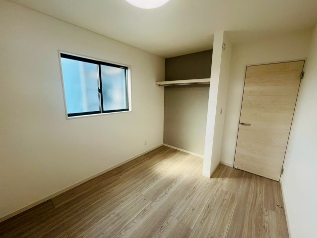筑西市乙　第１期　全2邸の洋室|〇２号棟　洋室　5帖〇
お子様ひとりひとりにお部屋を持たせることができます♪
2026年4月撮影