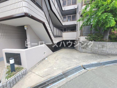 【駐車場】 | リベラ山ノ上
