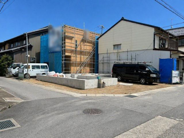 新築戸建　岐阜市西荘　全2区画分譲の外観|「現地（2026年4月21日）撮影」　
■全体写真　
■ヤマダ不動産　株式会社リライフ　