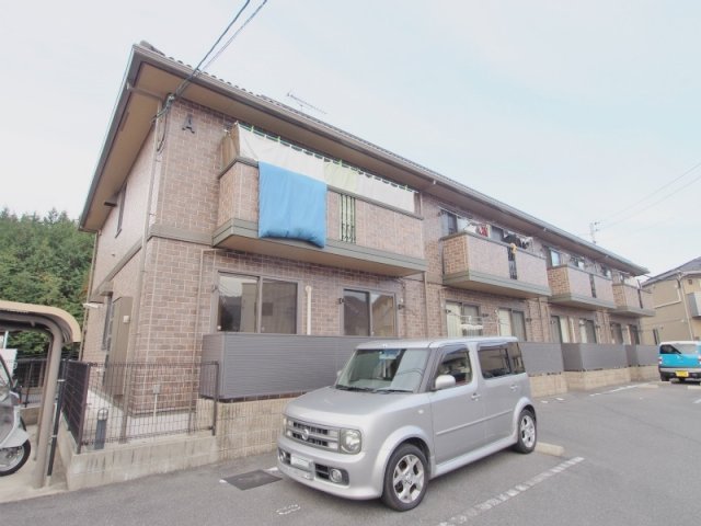 エンブレム伴　A棟