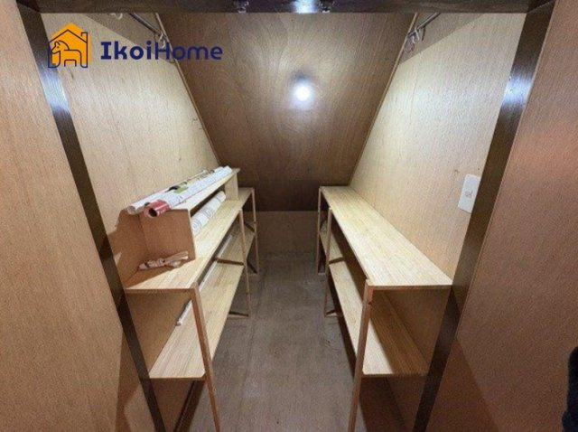 神戸市西区神出町宝勢　中古戸建の収納|●年中無休：当日予約可●収納豊富なお家です！各部屋にも収納完備しております！