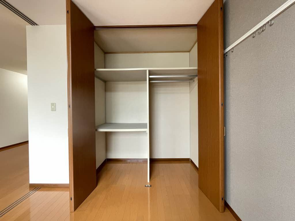 シャーメゾン桜屋敷の収納