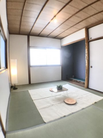 ペディハウス　尼崎市西立花（オーナチェンジ）の和室|畳の上でゆっくりとくつろげる和室です