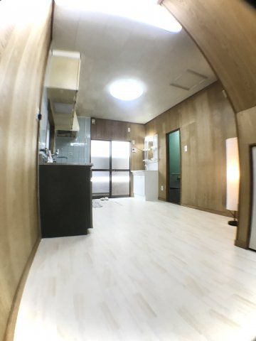 ペディハウス　尼崎市西立花（オーナチェンジ）の居間・リビング|ゆったりとした居間です