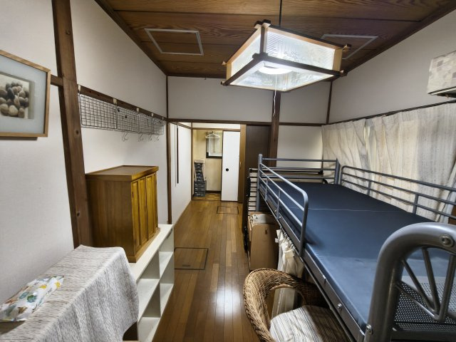 旧浦野邸の洋室|きれいな洋室です