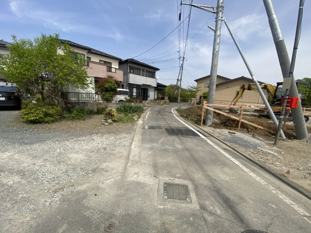 新築　高崎市新町第12　クレイドルガーデン　１号棟の駐車場|現地写真　駐車スペースは並列2台分可能です！
