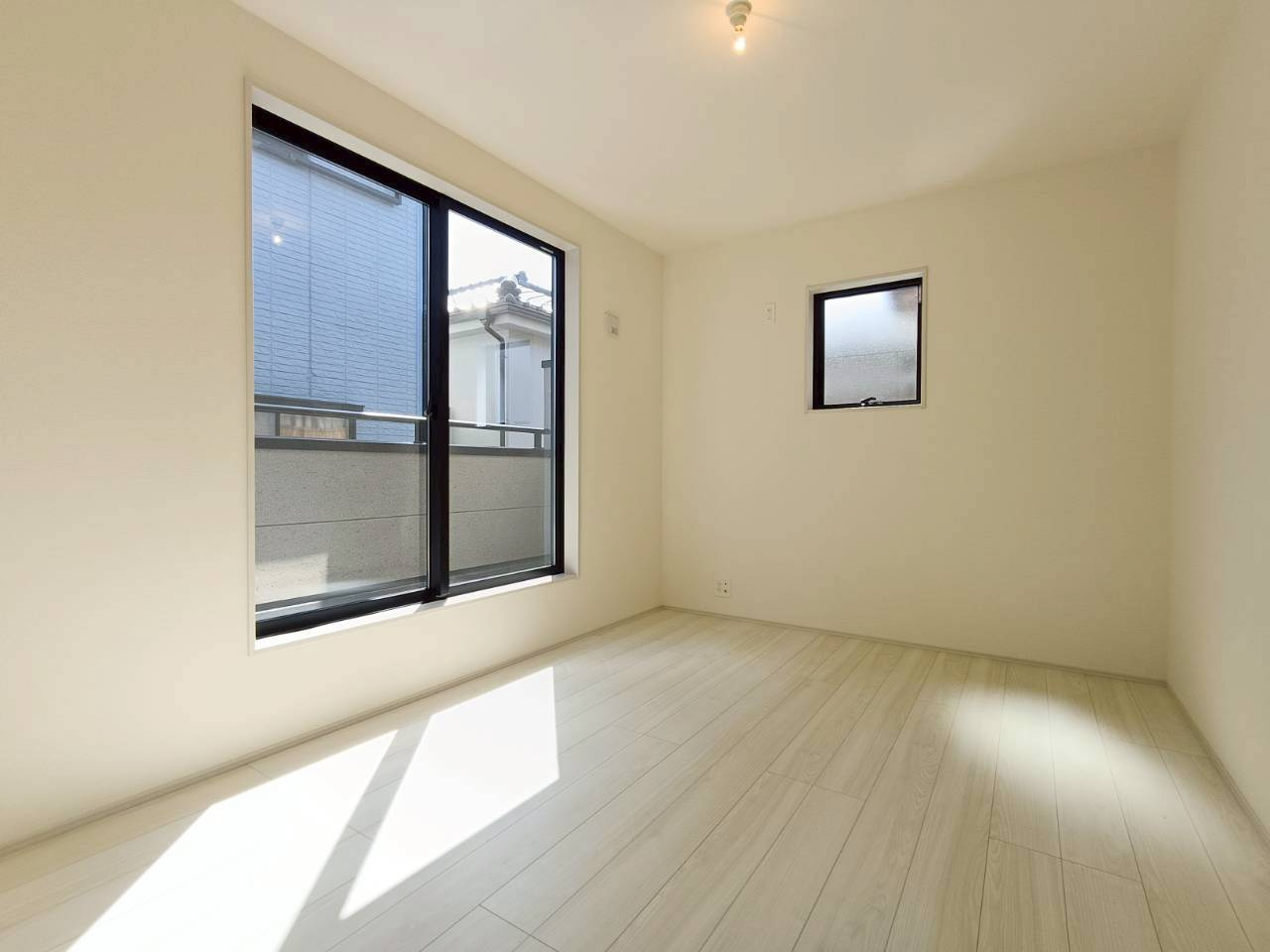 八潮市　二丁目　新築戸建　全1棟の洋室|施工例です