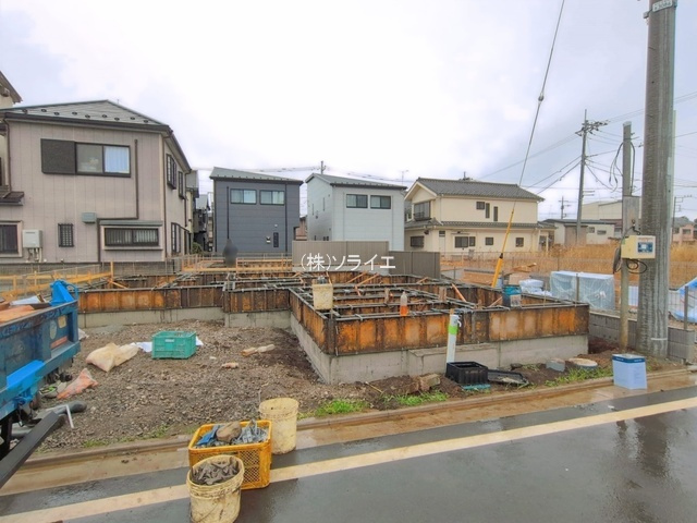 所沢市上安松7期　全4棟　新築戸建　リーブルガーデンの前面道路含む現地写真