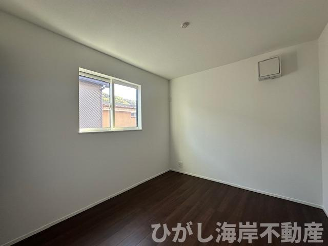 平塚市山下1丁目　新築戸建　全2棟の子供部屋|4.2帖　洋室
