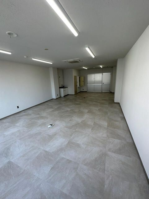 中三ビルの内装