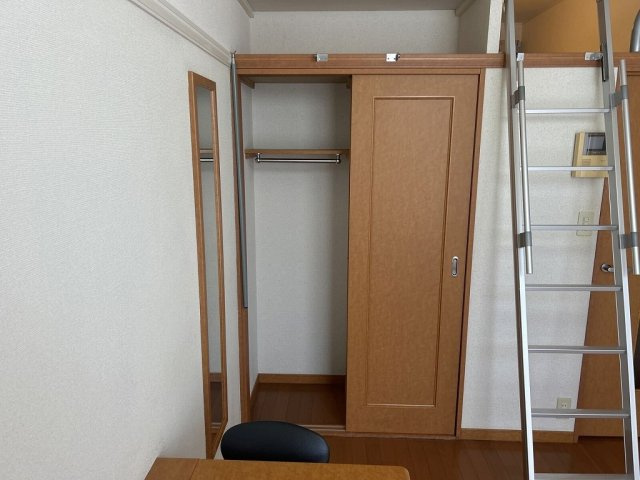 レオパレスキヨミズハイツの内装