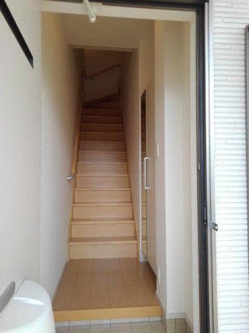 セレッソ西里の玄関