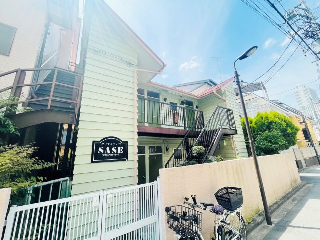 クリエイティブSASEの外観