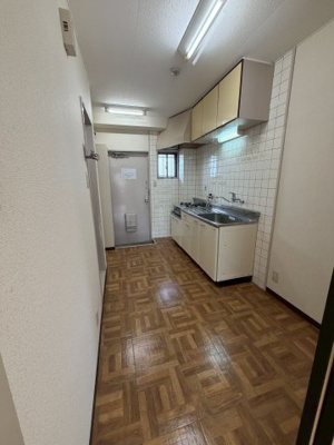 【玄関】 | 発春八坂ハイツ