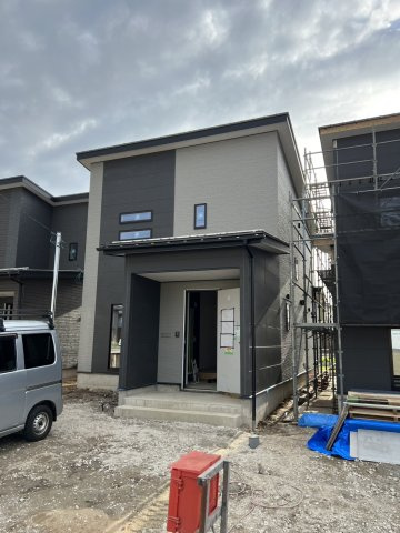春江町江留中　新築戸建③