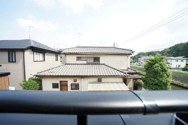 “前に何も建たない価値”川×緑地の抜け感｜敷地51坪×並列2台のゆとりある暮らし★仲介手数料無料★の展望