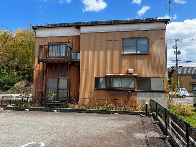 米子市陰田町中古戸建の外観|建物後ろからの写真になります。