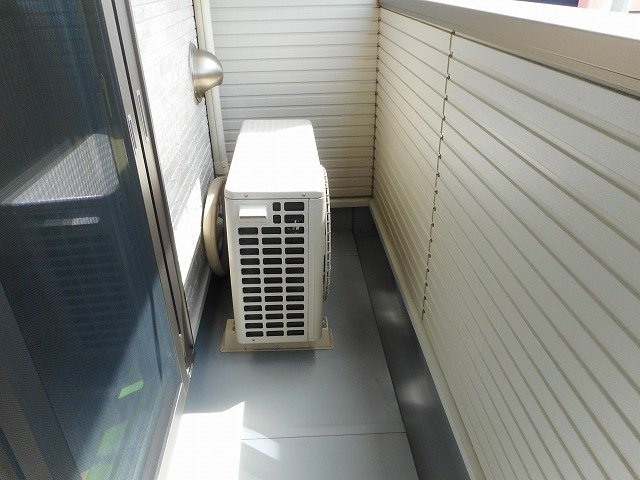 シャングリ・ラのバルコニー