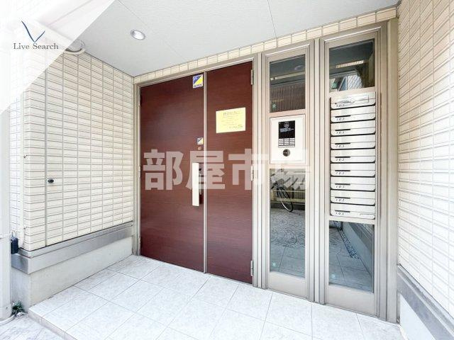 Casa Vert 今戸のエントランス