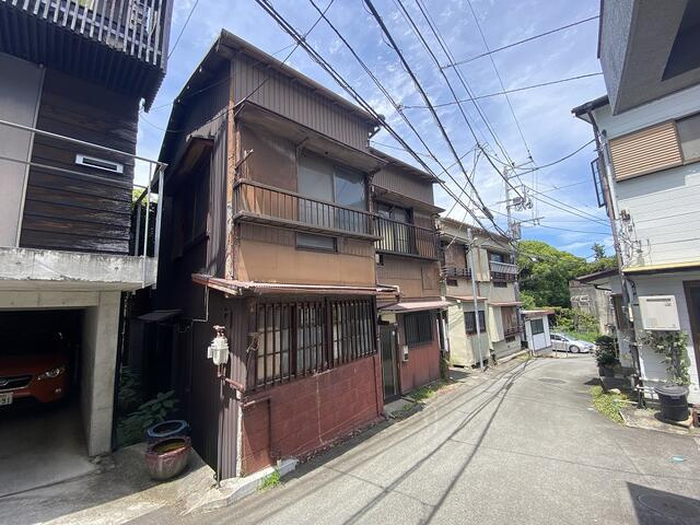 熱海市　桜町の外観