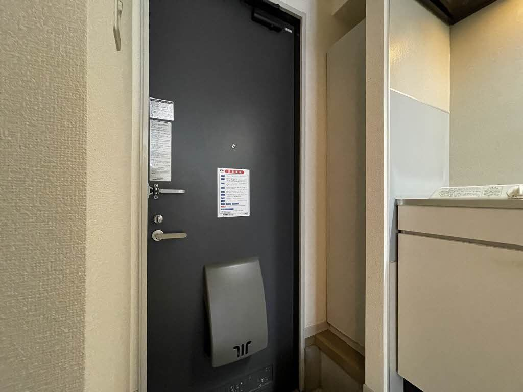 ハイツ駿 Ｃの玄関