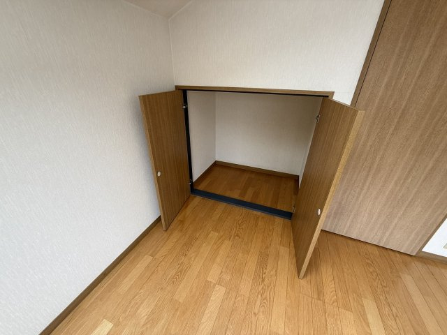 千鳥が丘3丁目戸建の収納