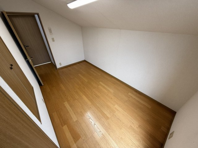 千鳥が丘3丁目戸建の寝室