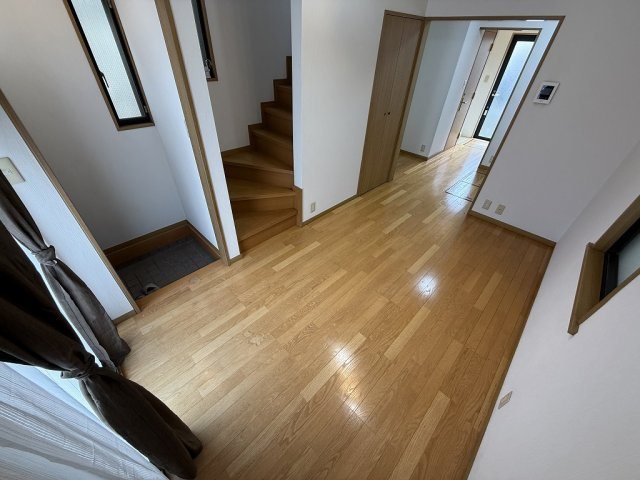 千鳥が丘3丁目戸建の居間・リビング
