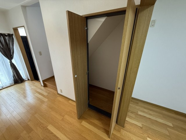 千鳥が丘3丁目戸建の収納
