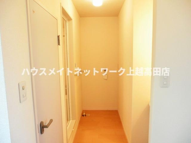 コーポカメリアＤ棟のその他|洗濯機置場