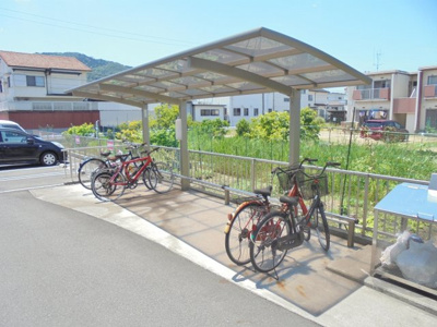 【その他共用部分】 | グランベレオ川口 | 駐輪場