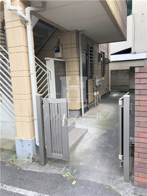 【エントランス】 | ポーラスターハイツ | エントランスです