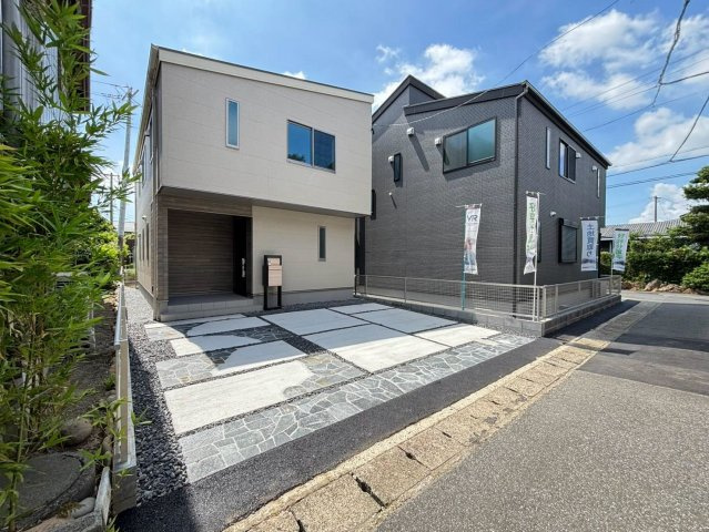 新築戸建　岐阜市西荘　全2区画分譲の外観|「現地（2026年7月23日）撮影」
■外観写真　
■ヤマダ不動産　株式会社リライフ　