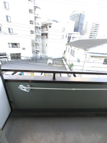 葛飾区東新小岩３丁目の賃貸マンションのバルコニー