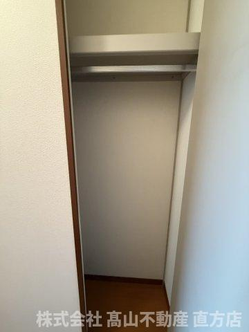 エスポアール愛A棟の収納