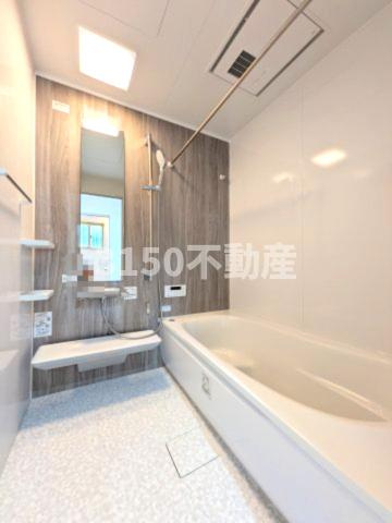 安良田町5丁目貸家の浴室