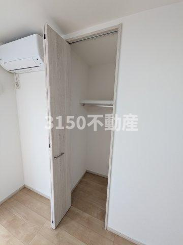 安良田町5丁目貸家の収納