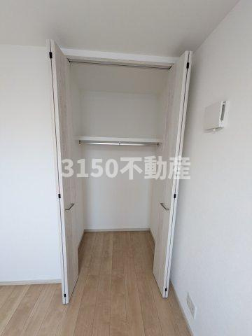安良田町5丁目貸家の収納