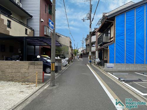 上京区 西柳町 建築条件付き土地の前面道路含む現地写真