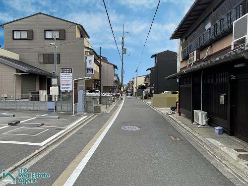 上京区 西柳町 建築条件付き土地の前面道路含む現地写真