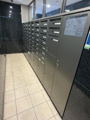 アルファステイツ国領のその他共用部分|ポスト、宅配ボックス